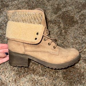 Super cute combat boots!